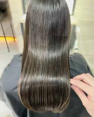 ロング 井坂 和博のヘアスタイル