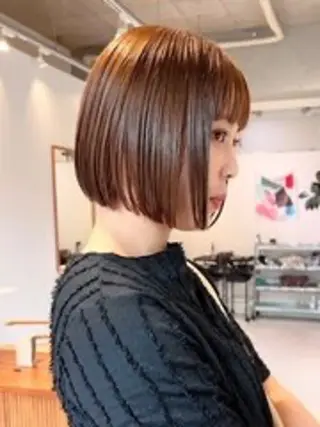 ショート カラー パーマ🌀/縮毛🪡 透明感カラー🧊のヘアスタイル
