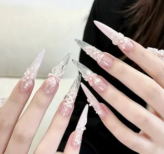 ネイル エリ🫧 nail池袋東口のネイルデザイン