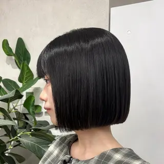 ショート レイヤー| ハイトーン|めぐ🫧のヘアスタイル