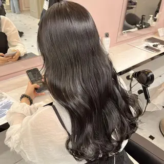 カラー 韓国× ベージュ特化🤎のヘアスタイル