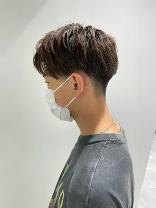 ショート カラー パーマ ヘアアレンジ メンズ キッズ ネイル マツエク・マツパ スパイキー/フェザー /波巻き/かいとのヘアスタイル
