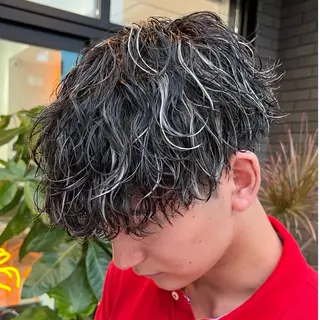 ミディアム カラー ヘアアレンジ メンズ fifth 石川 凪のヘアスタイル