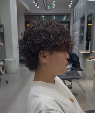 ミディアム カラー パーマ メンズ fifth 菅崎愛斗のヘアスタイル