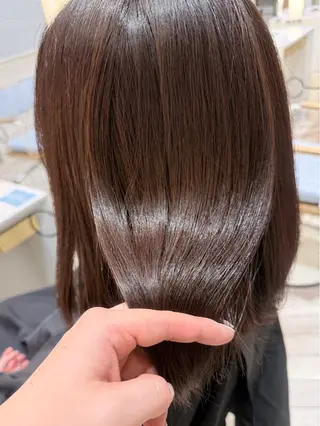 セミロング カラー 透明感カラー🫧 幕内梨乃亜のヘアスタイル
