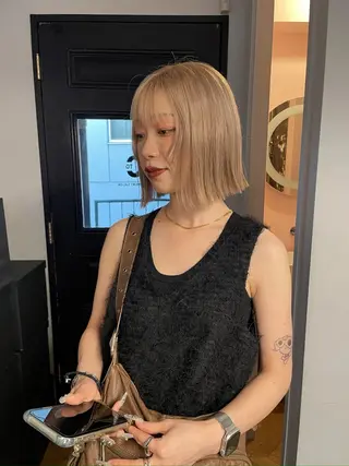 ショート カラー ボブ/ミディアム RIONAのヘアスタイル