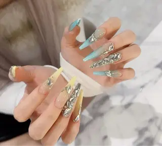 ネイル Julie NailSalonのネイルデザイン