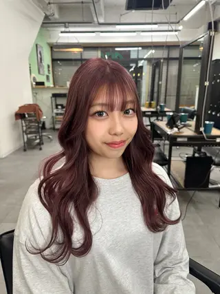 ロング 大井 あんずのヘアスタイル