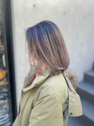 セミロング カラー レイヤーカット 赤み消し　店長/大和のヘアスタイル
