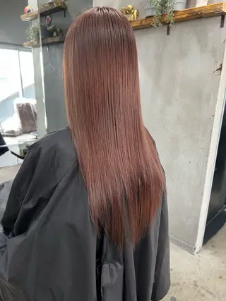 ロング カラー YUI ハイトーンカラーのヘアスタイル