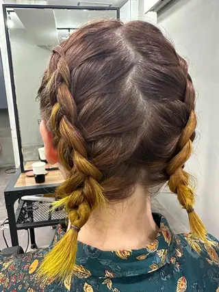 カラー vixus erinaのヘアスタイル
