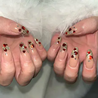 ネイル 🪐富島彩夏 /海外nail🪐のネイルデザイン