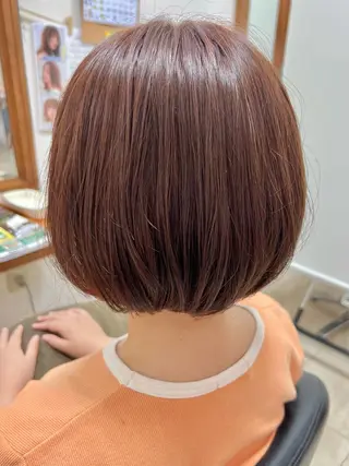 ショート カラー 黒崎 美乃里のヘアスタイル