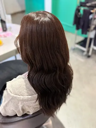 ロング 彩菜/透明感艶カラー /赤み消しカラーのヘアスタイル