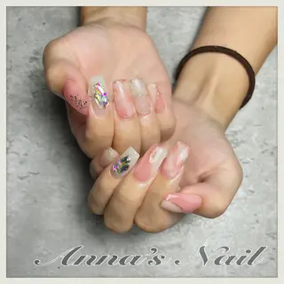 ネイル 清口 杏奈のネイルデザイン