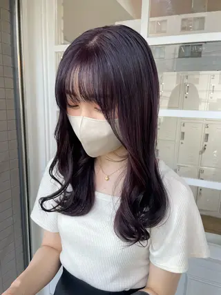 ロング コトミ 梅田茶屋町 透明感カラーのヘアスタイル