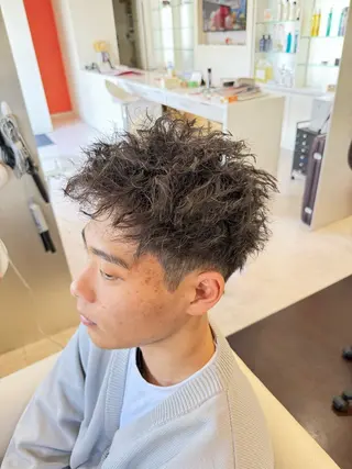 パーマ メンズ 長屋 裕也のヘアスタイル
