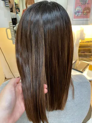 鶏内 まゆのヘアスタイル