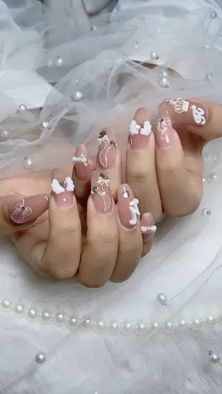 ネイル Crystal Nailのネイルデザイン