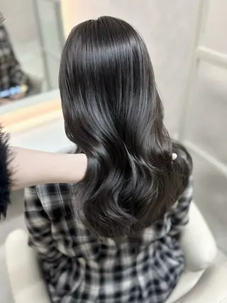 カラー 木下 ゆいなのヘアスタイル
