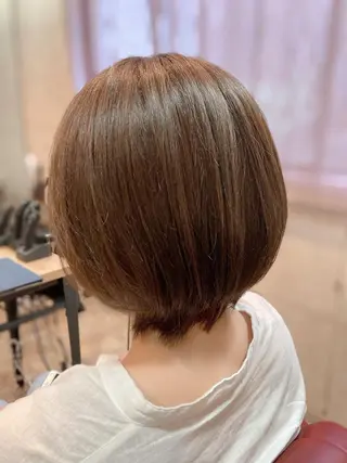 ショート カラー ERIKO Tのヘアスタイル