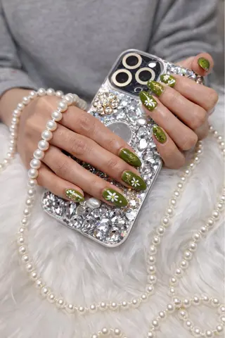 ロング YING Nail🐶のネイルデザイン