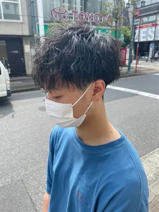 ショート カラー パーマ メンズ レディースカット いからしゆうたのヘアスタイル