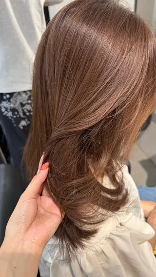 ミディアム reira/堀江/ 似合わせカットのヘアスタイル