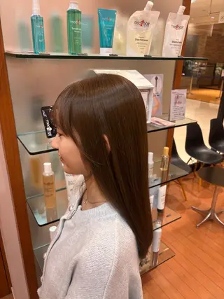 ロング カラー 伊藤 あいのヘアスタイル