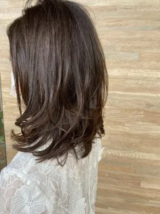 ミディアム grow MASAKIのヘアスタイル