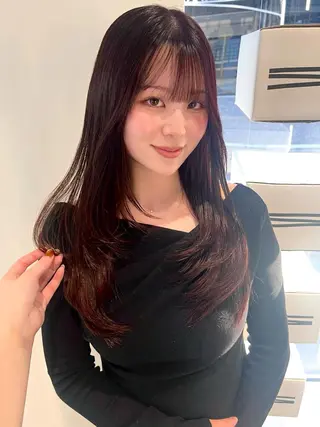 ロング カラー nanase / レイヤーカットのヘアスタイル