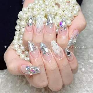 ネイル nana 🤍のネイルデザイン