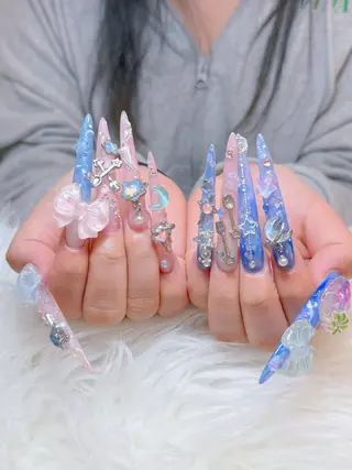 ロング Anh Nail 歌舞伎町のネイルデザイン