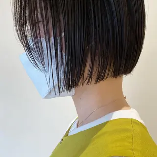 ミディアム カラー HCA studioのヘアスタイル