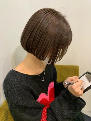 ショート カラー 👑ボブはお任せ ミヤノ👑のヘアスタイル