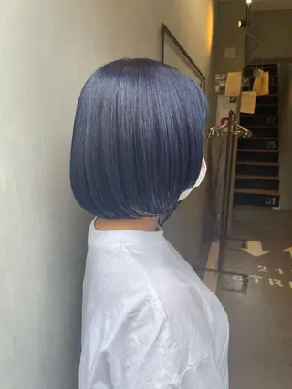 ショート カラー 縮毛矯正🤍 ボブ/ HIKARIのヘアスタイル