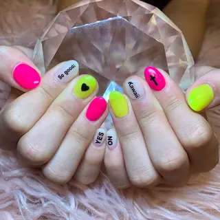 ネイル EMU NAILのネイルデザイン