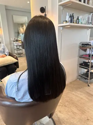 ミディアム 髪質改善ストレート 中林優太のヘアスタイル