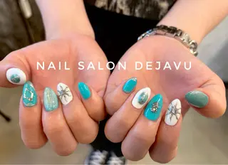 ネイル Nailsalon Dejavuのネイルデザイン