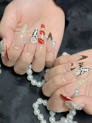 ネイル Lyna 池袋のネイルデザイン