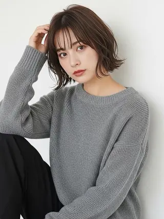 ミディアム 森田 桃華のヘアスタイル