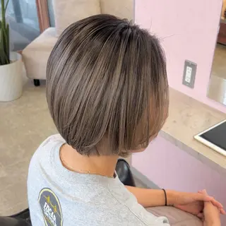 カラー yua 【 MATTY 】のヘアスタイル