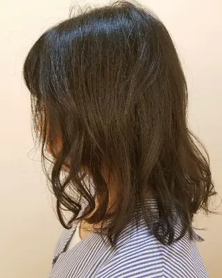 ミディアム 美谷添(ミヤゾエ) まどか大人ヘアサロンのヘアスタイル