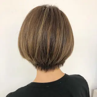 ショート カラー 似合わせ/レイヤー /ボブ/新谷のヘアスタイル