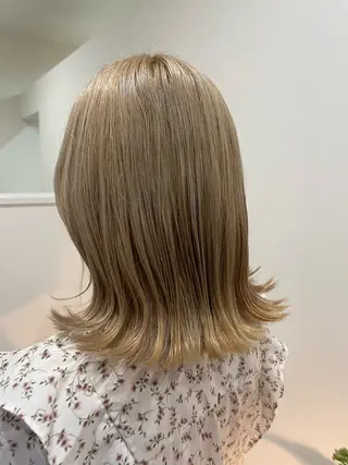 ミディアム カラー 徳村 ゆつきのヘアスタイル