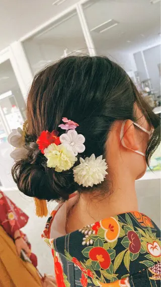 ヘアアレンジ LAVISH 大和店 🤱子連れ大歓迎のネイルデザイン