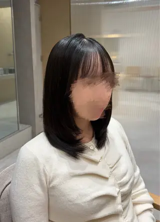 セミロング mao/髪質改善 /うる艶カラーのヘアスタイル