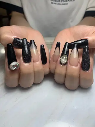 ネイル akina nailsのネイルデザイン