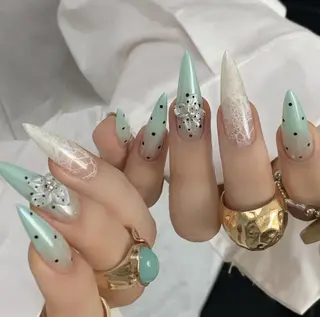 ネイル Miya🎀 nailのネイルデザイン