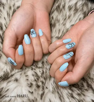 ネイル nailroom HARU.のネイルデザイン